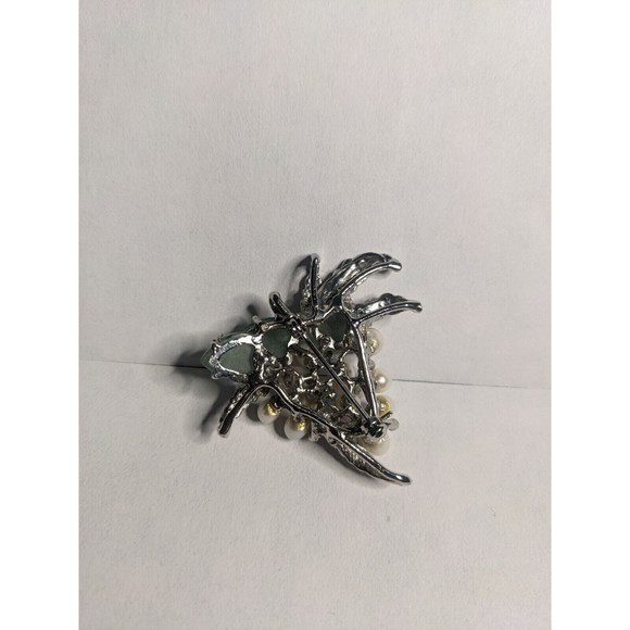 Vintage Silver Tone Faux Baroque Pearl & Jade Grapes Brooch Necklace Pendant - Picture 6 of 8